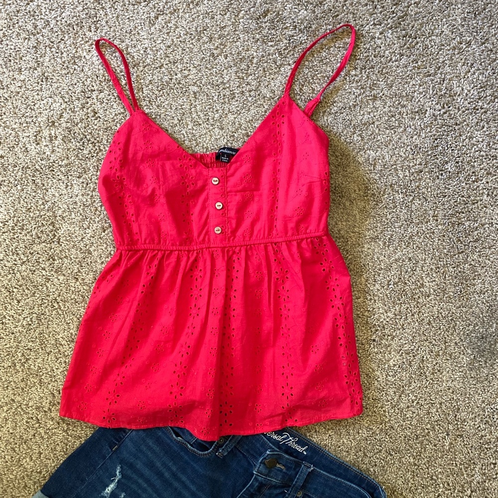 Red tank